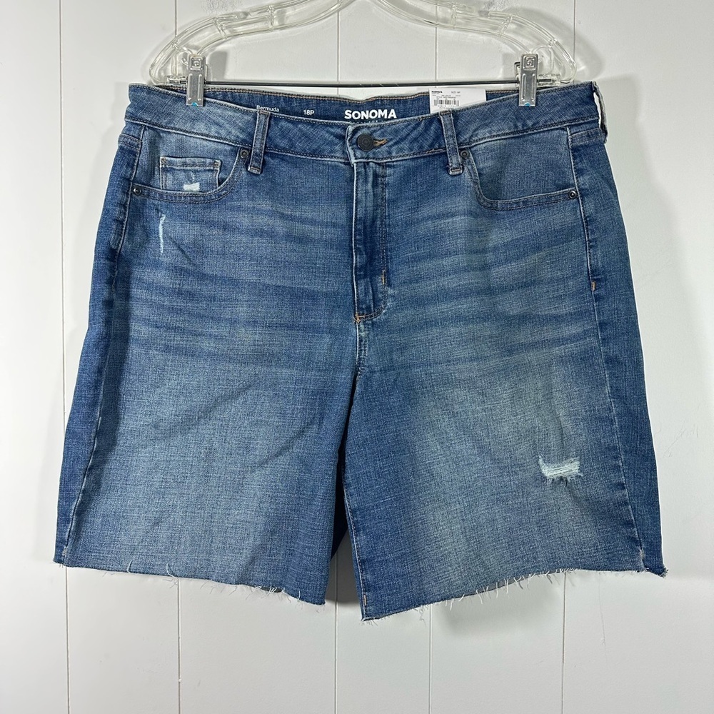 NWT Sonoma Women’s Denim Distressed Blue Bermuda Shorts Size 18 Petite Stretch